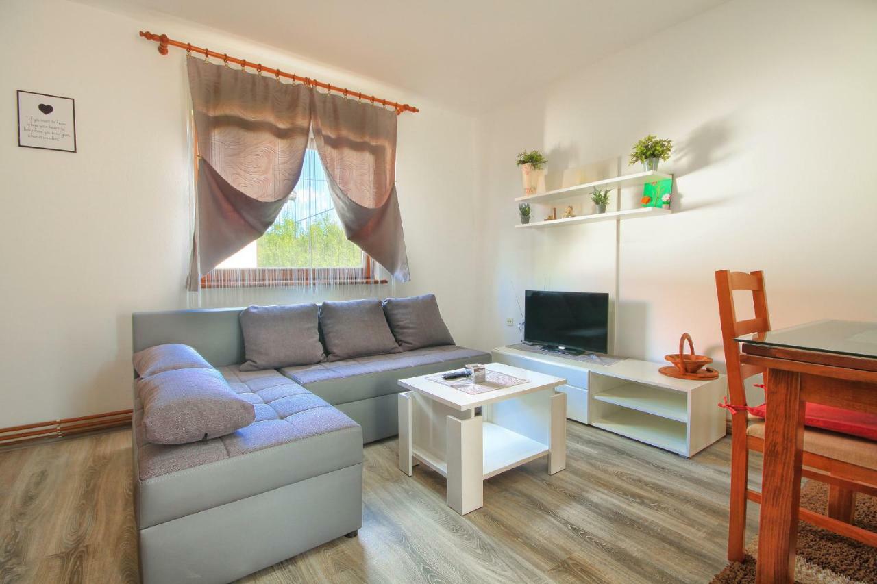 Apartman Katja 라코비카 외부 사진
